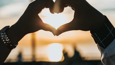 吃瓜网站大全:网红情侣分手撕逼全记录,男方出轨证据曝光